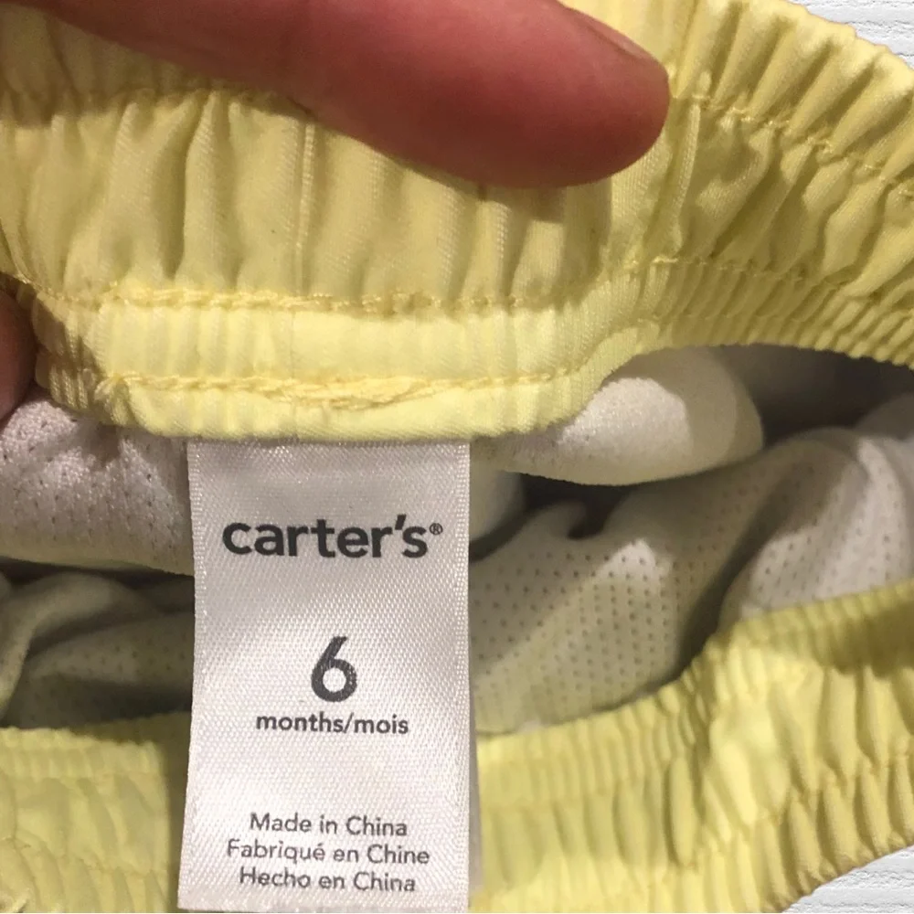 Carter’s Swim trunks size 6 month